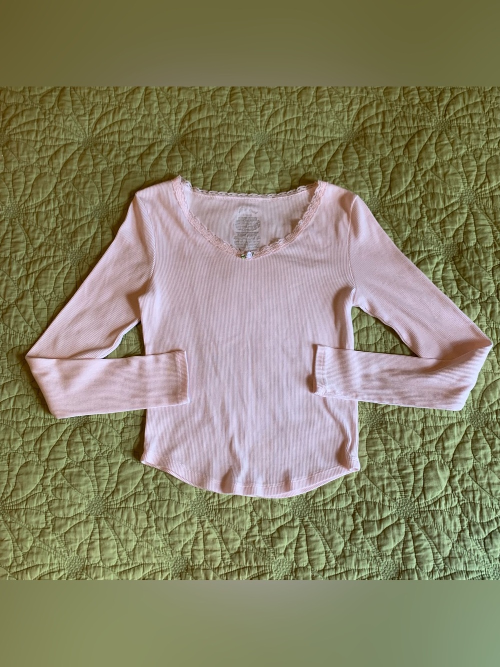 Art Class brand Coquette style long sleeve shirt